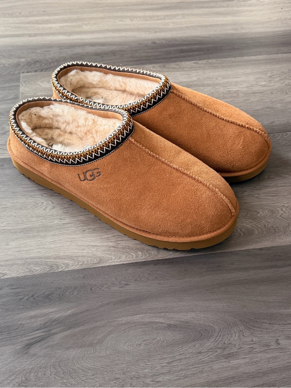 Men’s UGG Tasman Chestnut Suede Size 13 - Picture 2 of 8